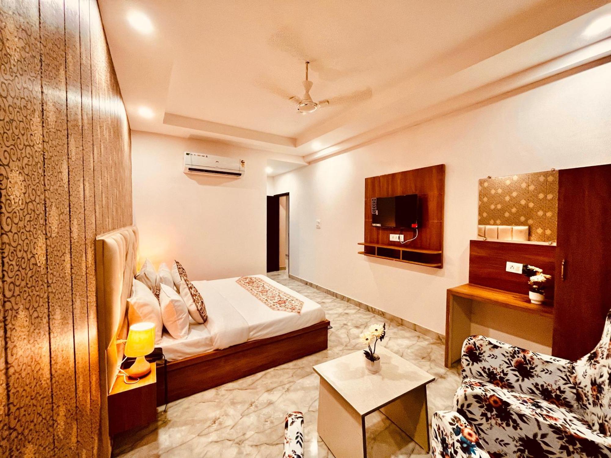 Hotel The Meridian - A Four Star Luxury Hotel, Haridwar Exterior photo