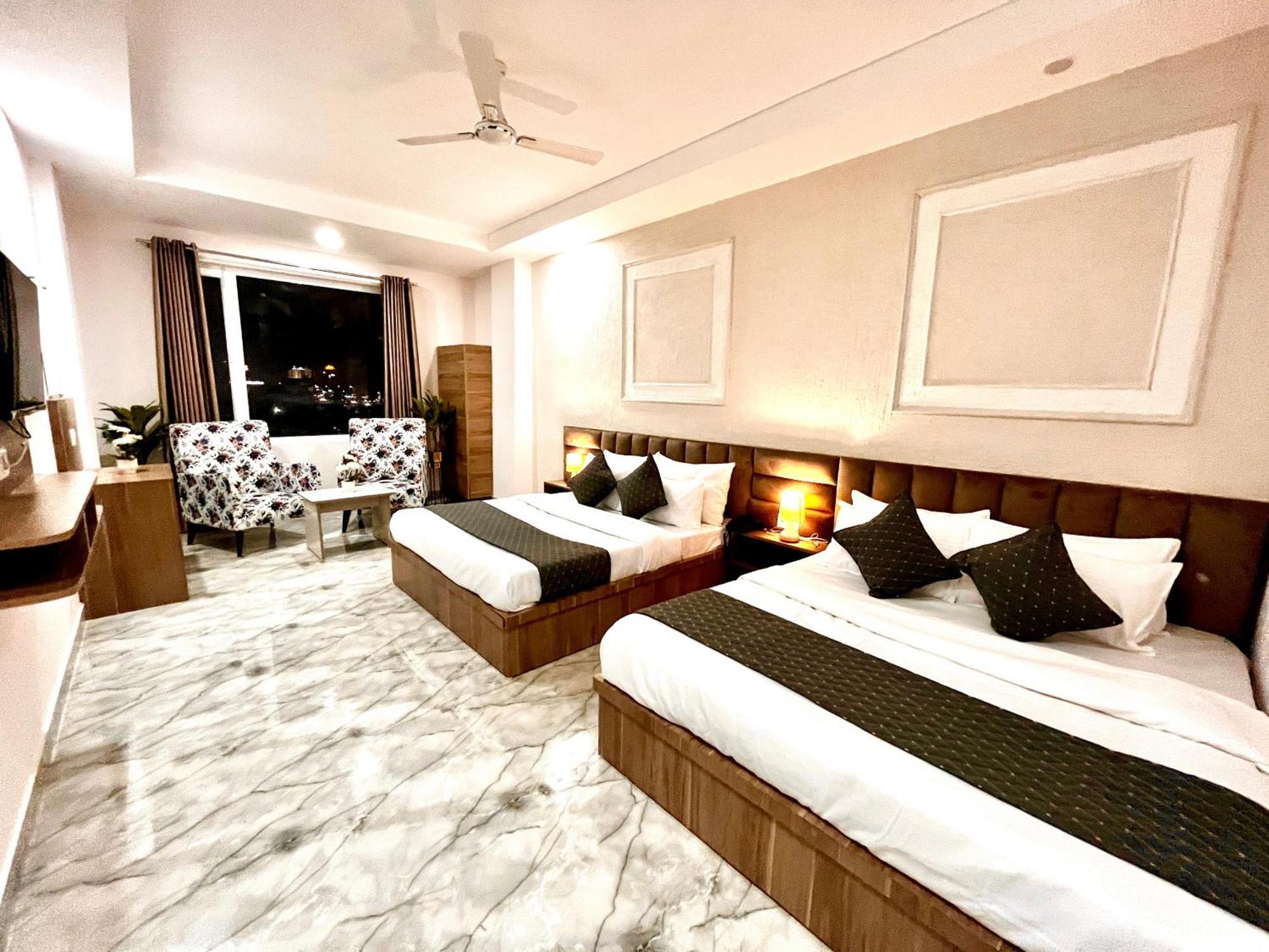 Hotel The Meridian - A Four Star Luxury Hotel, Haridwar Exterior photo